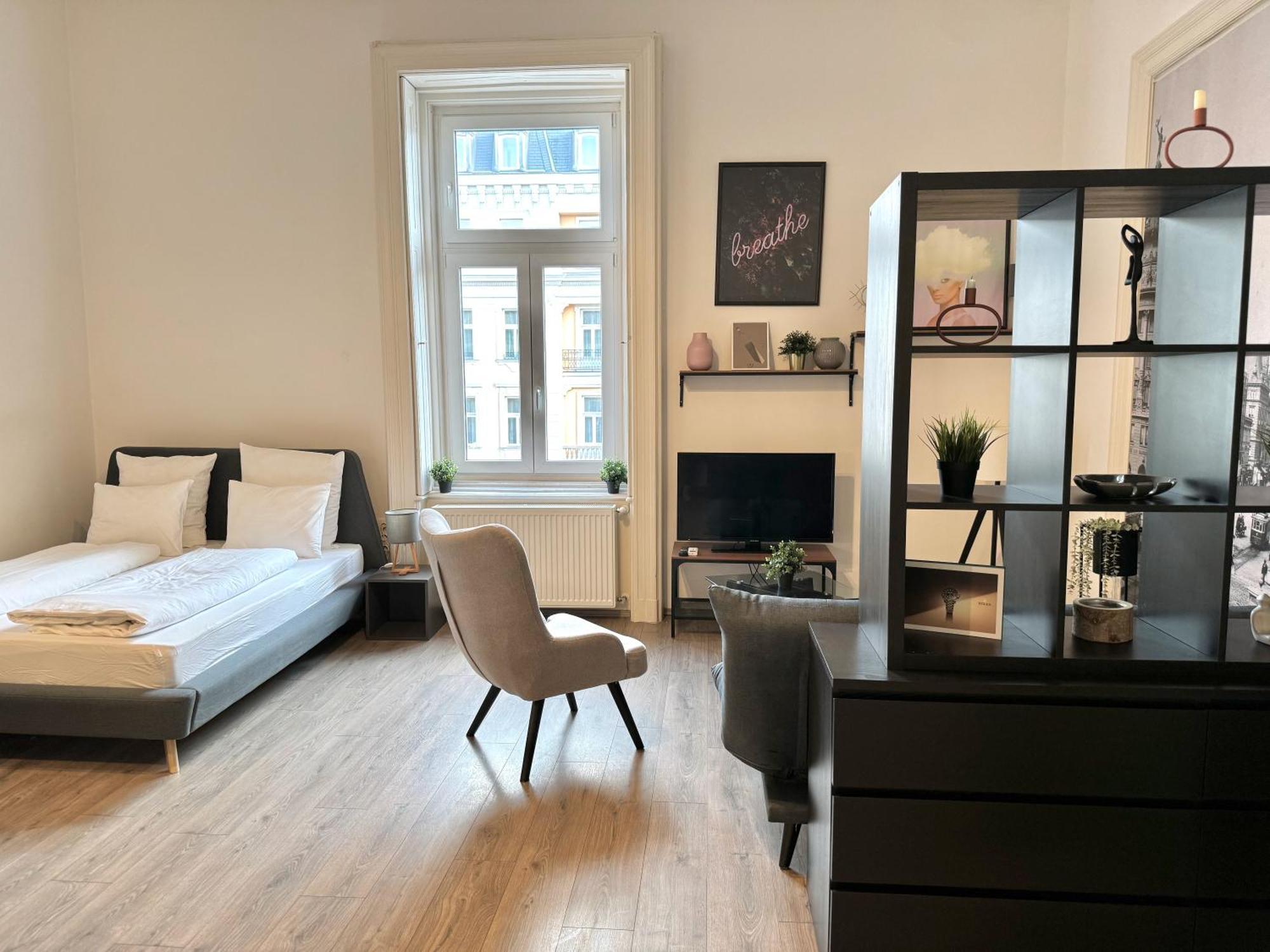 By Hi5 Apartments- Erzsebet 44 Apartamento Budapeste