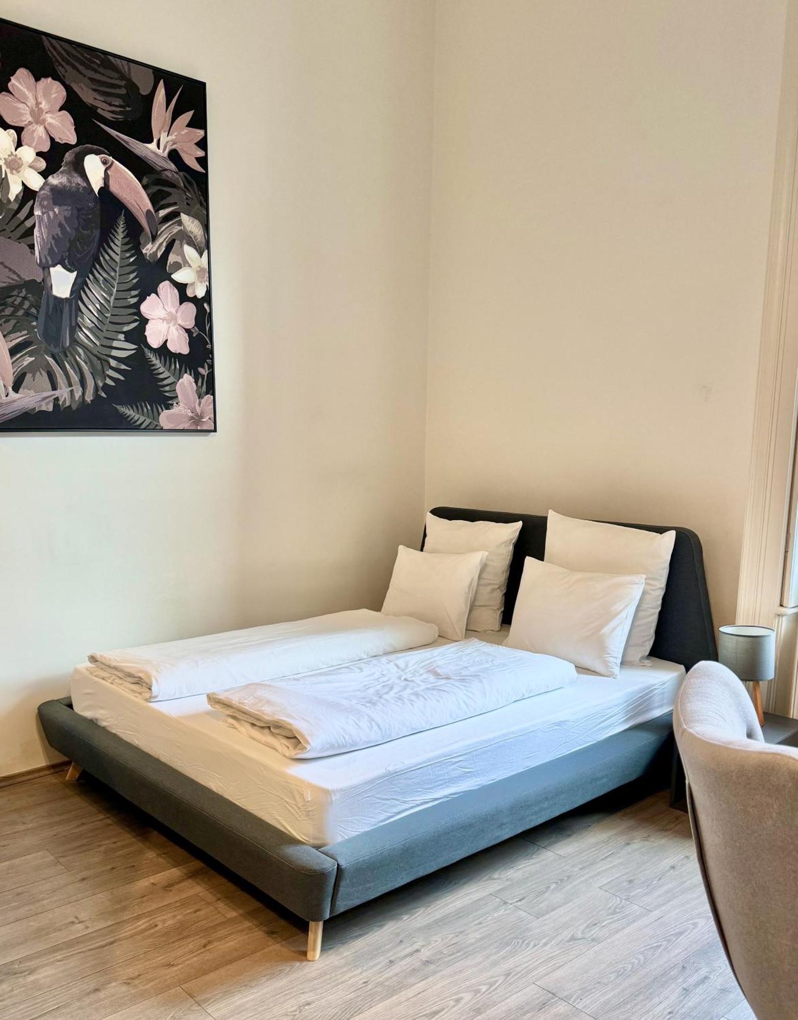 By Hi5 Apartments- Erzsebet 44 * Budapeste