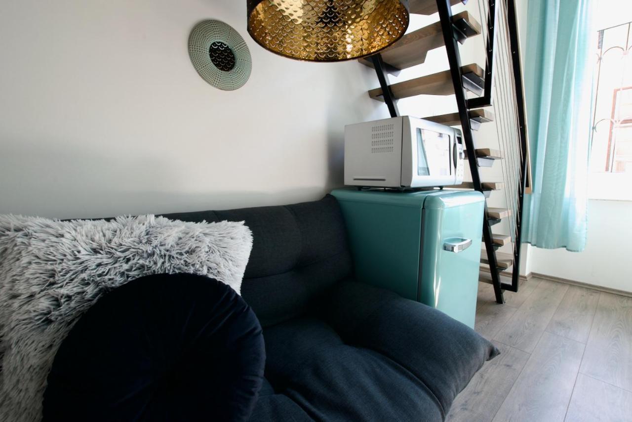 By Hi5 Apartments- Erzsebet 44 Apartamento Budapeste